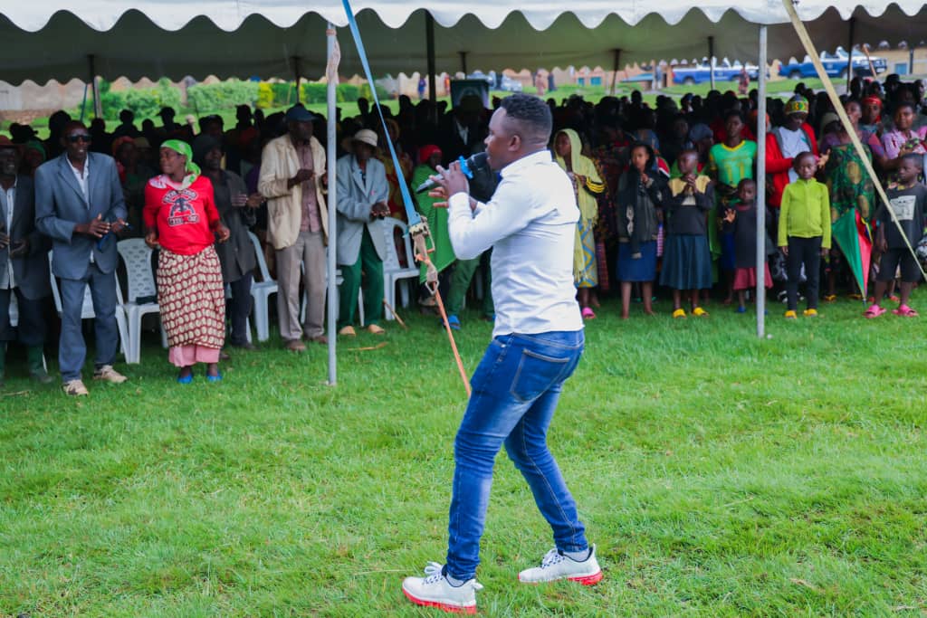 Real Limu yasobanuye impamvu yasubiyemo indirimbo ye yise Imihigo irakomeje