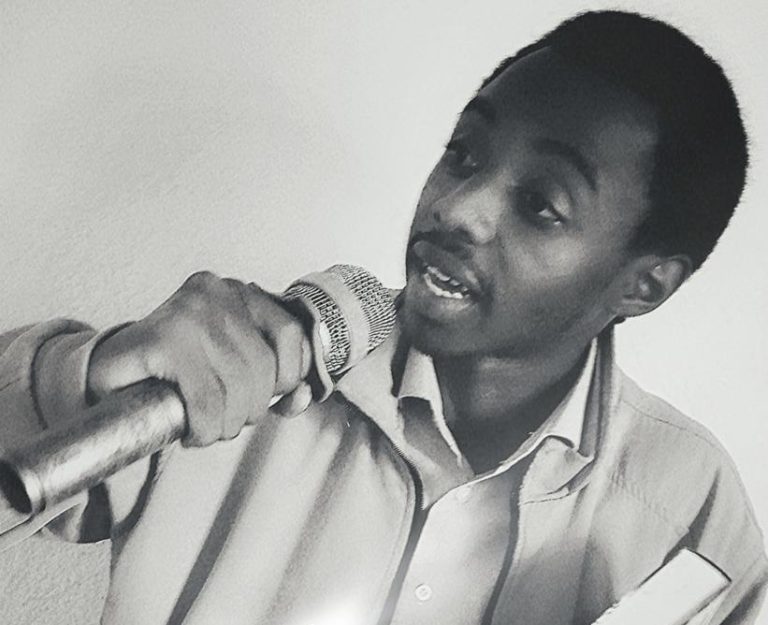 Umusizi Ndahayo yishimiye kuzitabira Iserukiramuco mpuzamahanga muri Gabon