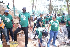 Perezida wa BAL yitabiriye umuganda usoza ukwezi kwa Gicurasi