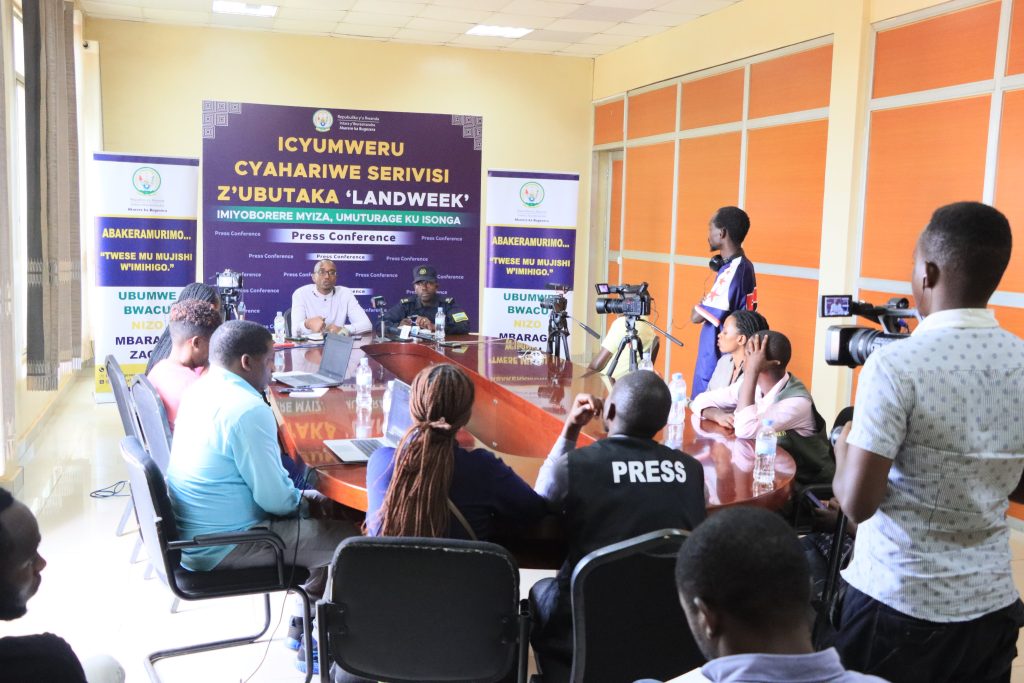 Bugesera: Harabarurwa ubutaka busaga 40,000 butarabarurwa