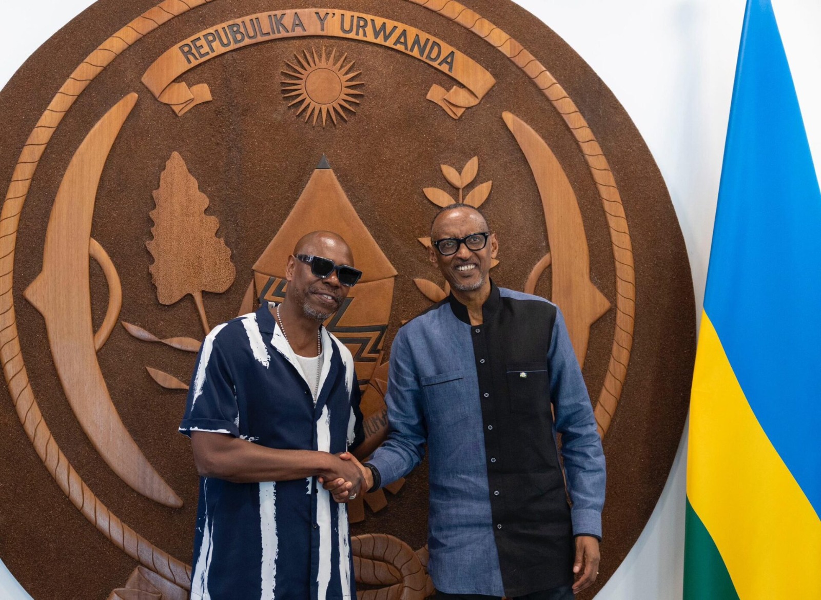 Perezida Kagame yakiriye umunyarwenya Dave Chapelle