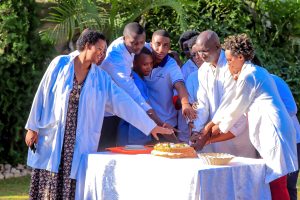 Abakozi ba ‘Polyclinic Saint Robert’ bizihije umunsi mpuzamahanga w’umurimo
