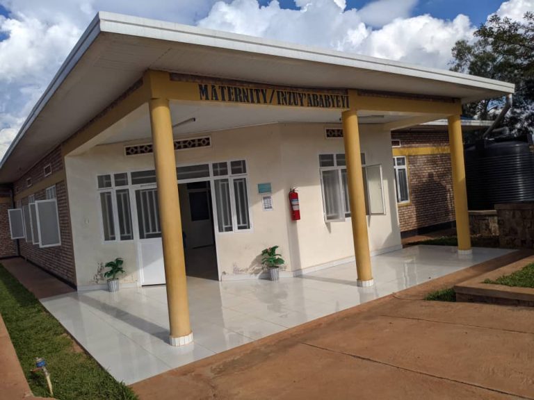 Rulindo: Ababyariraga mu mfunganwa barashima ko bubakiwe inzu y’ababyeyi yagutse