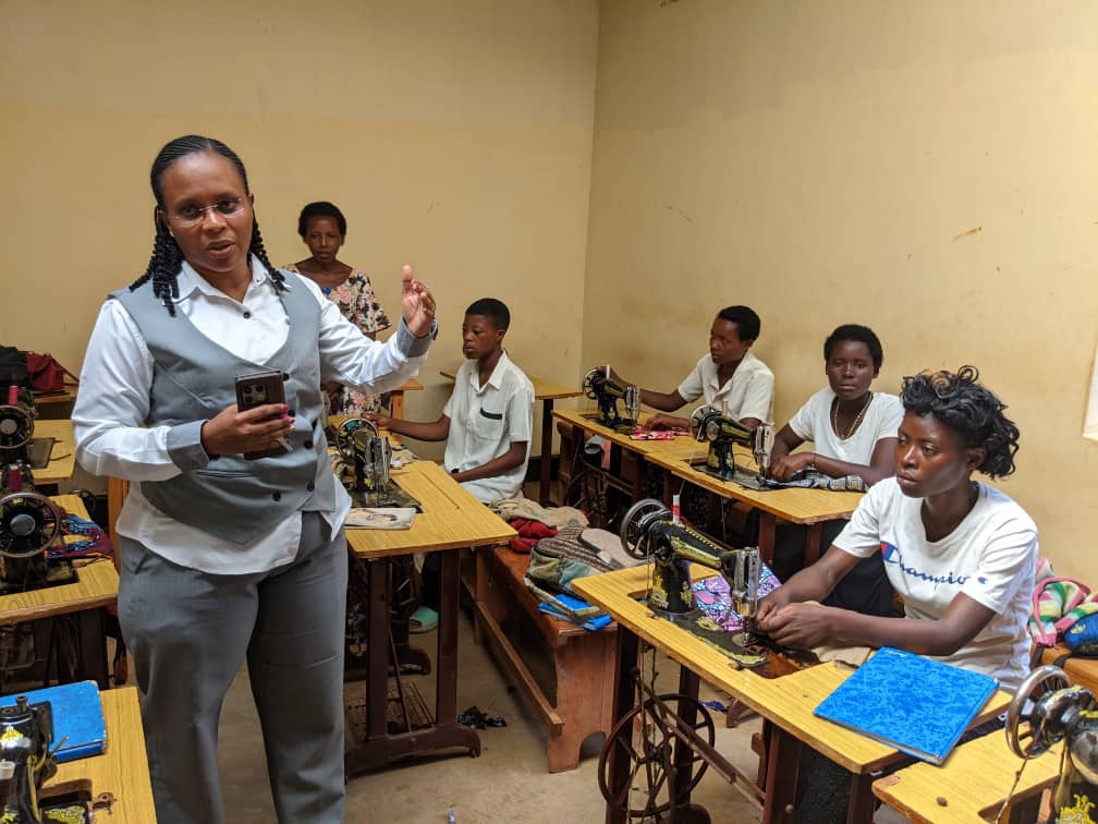 Nyamasheke: Aho kwigira heza hateye urubyiruko kwitabira amasomo y’imyuga