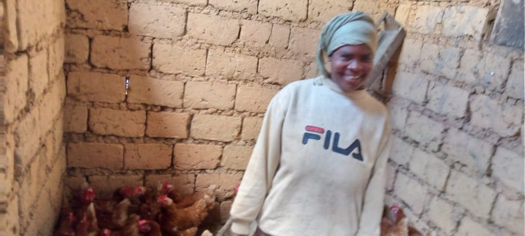 Urugendo rw’iterambere rya Uwamahoro wahereye ku nkoko 10 none afite 168