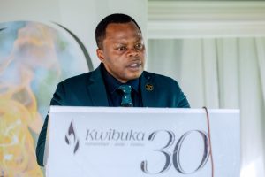 Perezida Kagame ni we urubyiruko rwafatiraho icyitegererezo gusa- Dr Utumatwishima