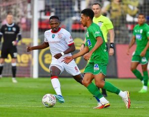 Uko Abanyarwanda bakina hanze bitwaye mu mpera z’icyumweru