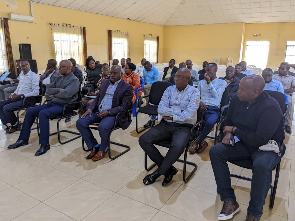 Rusizi: Abakozi  9 basezeye akazi ku mpamvu zabo bwite