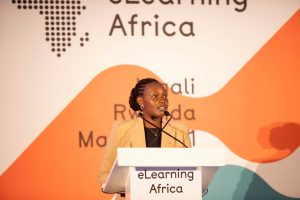 MINEDUC yerekanye uko ikoranabuhanga ari ngenzi ku barimu b’Afurika