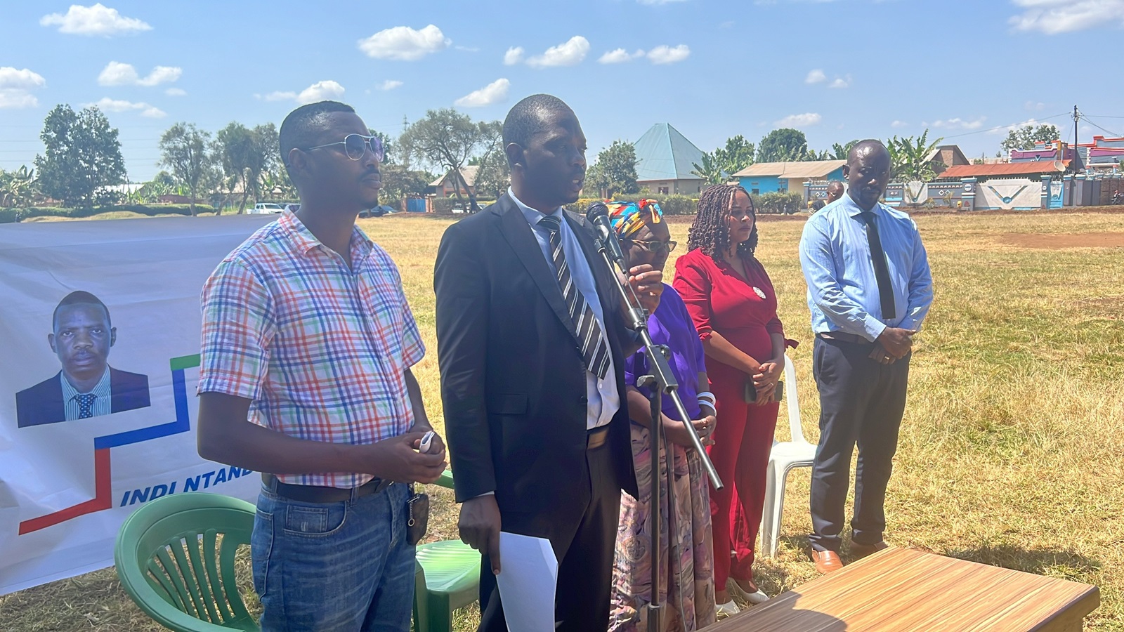 Kandida Perezida Mpayimana yijeje ingengo y’imari yihariye ku mikino yo ku Murenge