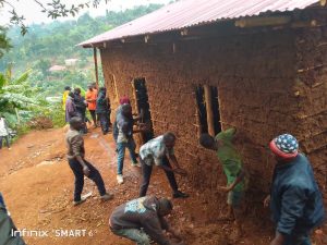 Rusizi: Abamotari bubakiye umuryango umaze amezi 3 ucumbikiwe na Mudugudu