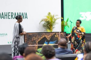 Uko Perezida Kagame yubakiye icyizere abagize AVEGA-Agahozo&nbsp;