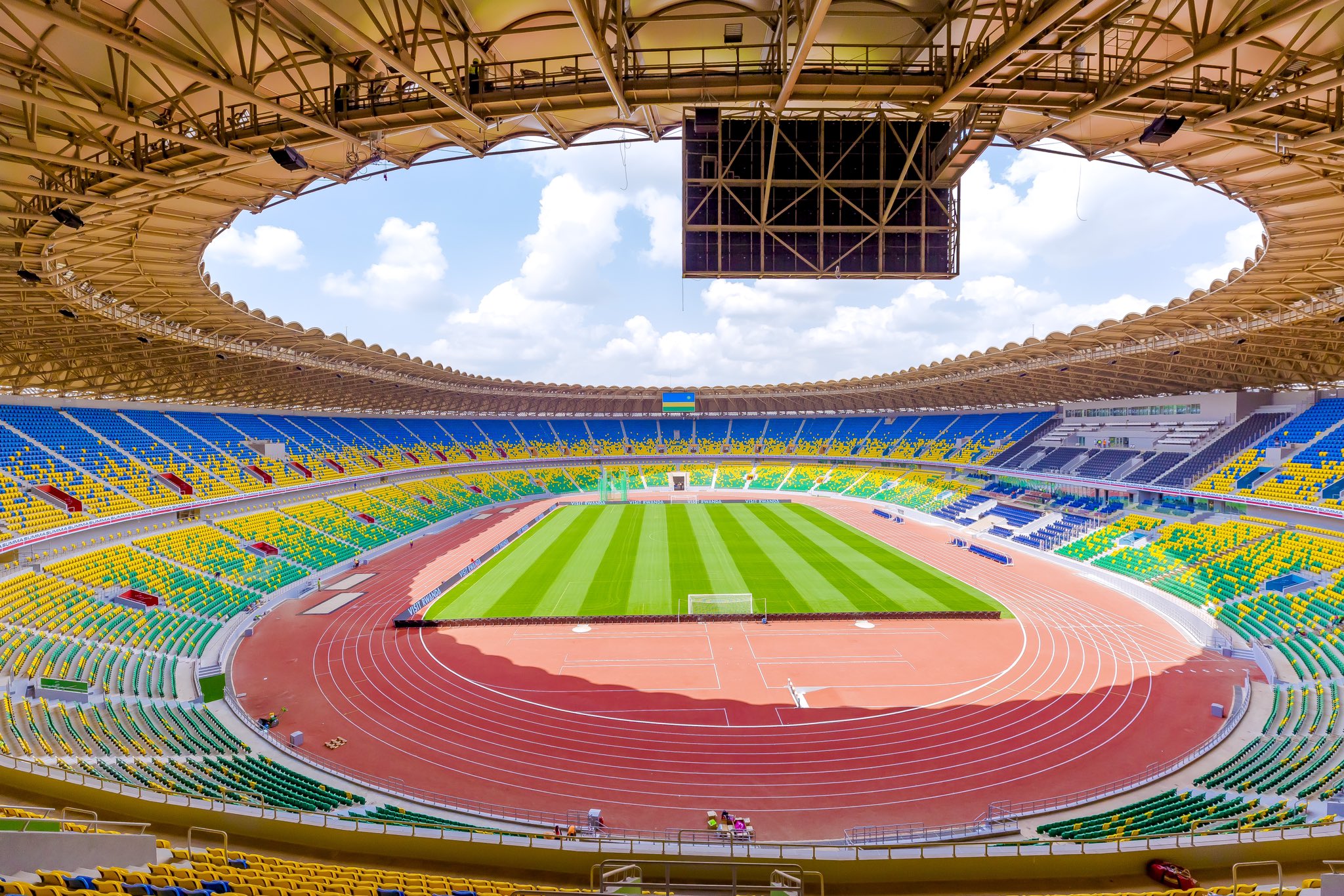 Imirimo yo kuvugurura Stade Amahoro iragana ku musozo (Amafoto)