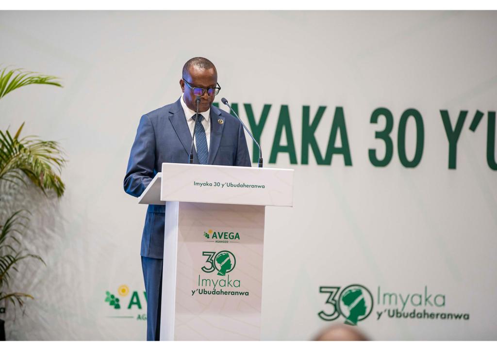 Ubuhamya bwavuyemo ishyirwaho ry’amategeko mpuzamahanga ahana icyaha cyo gusambanywa