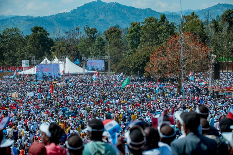 MINALOC yihanganishije umuryango wabuze uwabo hasozwa ibirori byo kwiyamamaza