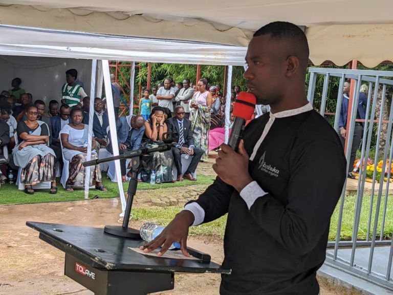 Nyamasheke: Aterwa intimba  n’abadatanga  amakuru y’aho umubiri w’umubyeyi we  uherereye