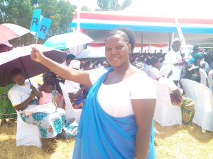 Ngororero: &nbsp;Yatangiriye ku 10.000 Frw ubu yinjiza miliyoni ku kwezi
