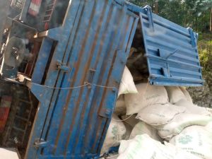 Nyabihu: Imodoka yari ipakiye Kawunga yakoze impanuka