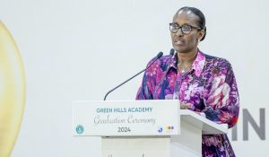 Jeannette Kagame yasabye abarangije muri GHA kurangwa n’ikinyabupfura no gukora cyane