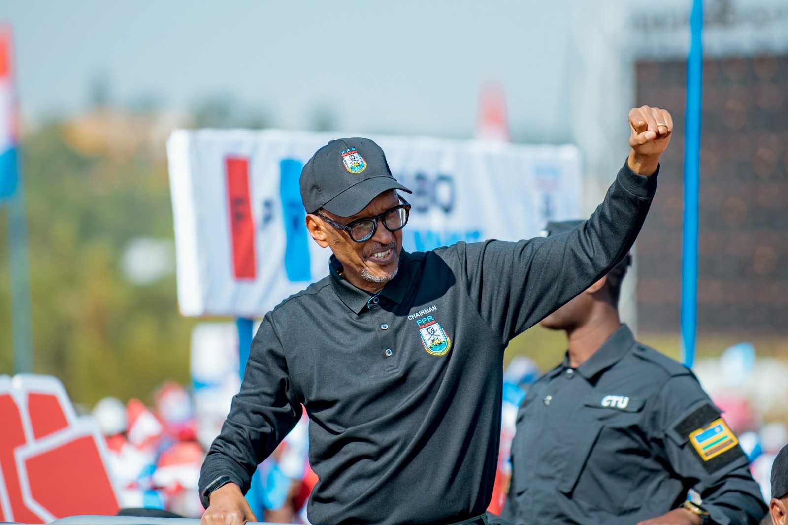 Ukunda Igihugu ni ukunda FPR – Paul Kagame