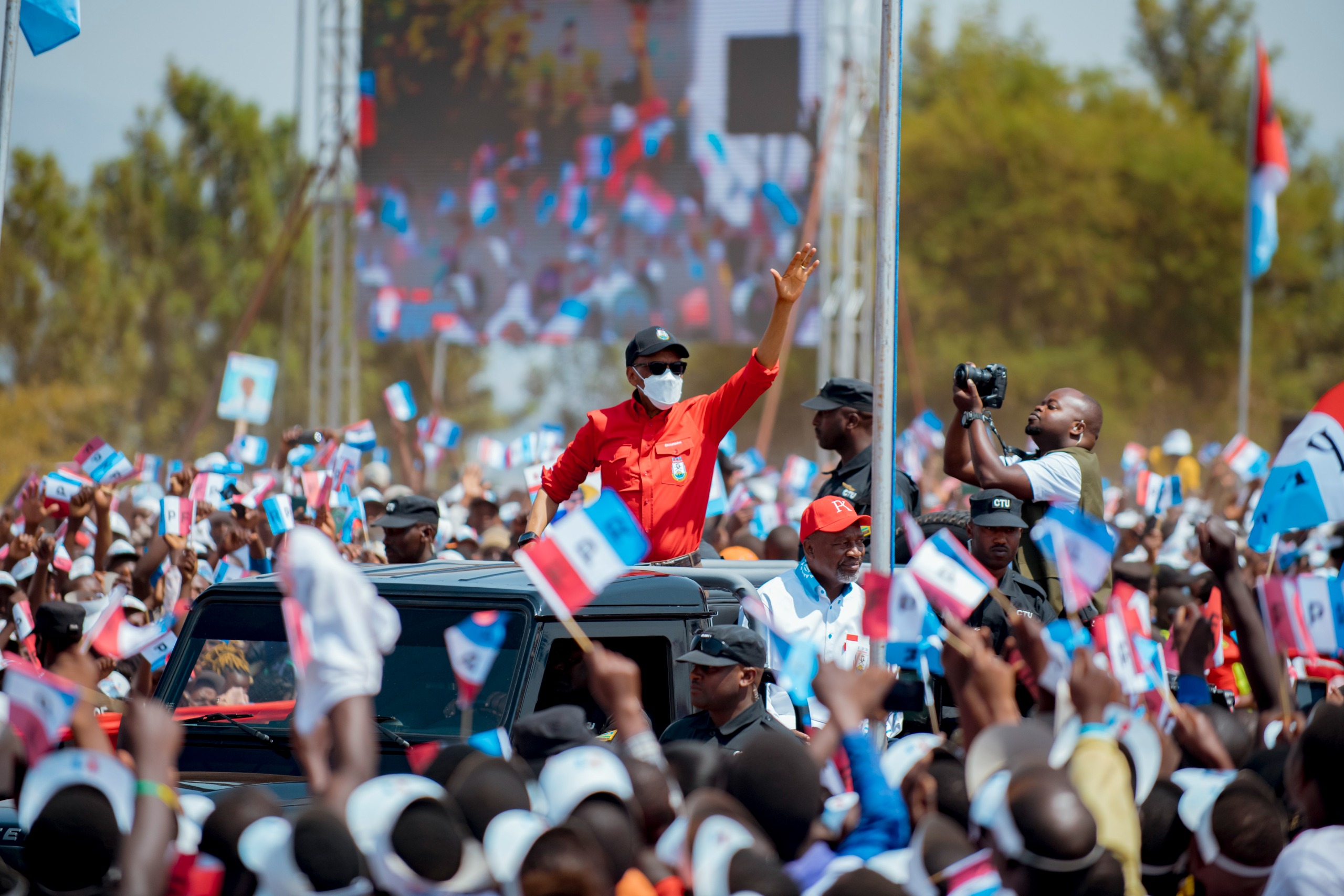 Politiki ya FPR- Inkotanyi ni ubudasa bw’Abanyarwanda si iyo gukinisha- Kagame