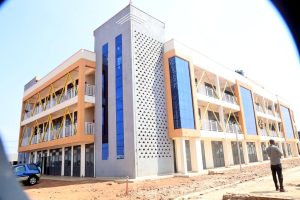 Kayonza: Barashimira Kagame wabahaye isoko rigezweho rya miliyari 1.2Frw