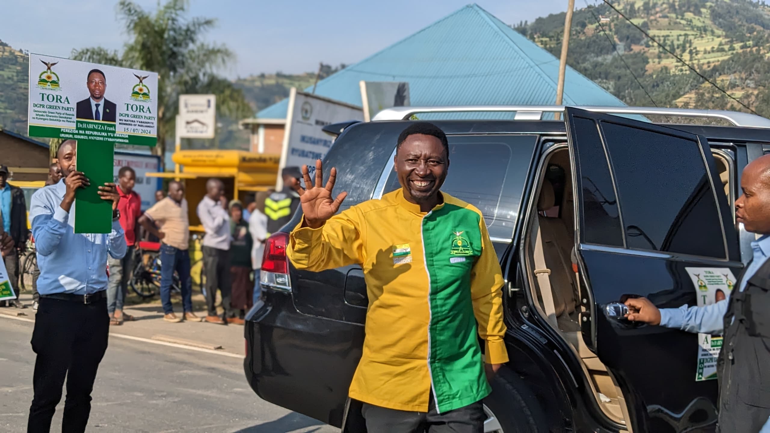 Musanze: Umukandida-Perezida Dr Habineza yemereye abaturage inganda rukora ifumbire y’imborera