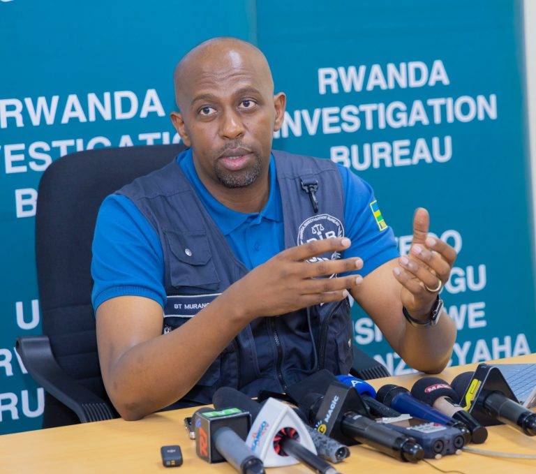 Mu myaka 5 abagore bacurujwe kuruta abagabo