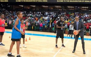 Mujye mubima amatwi- Perezida Kagame ku banenga ishoramari ry’u Rwanda muri Siporo