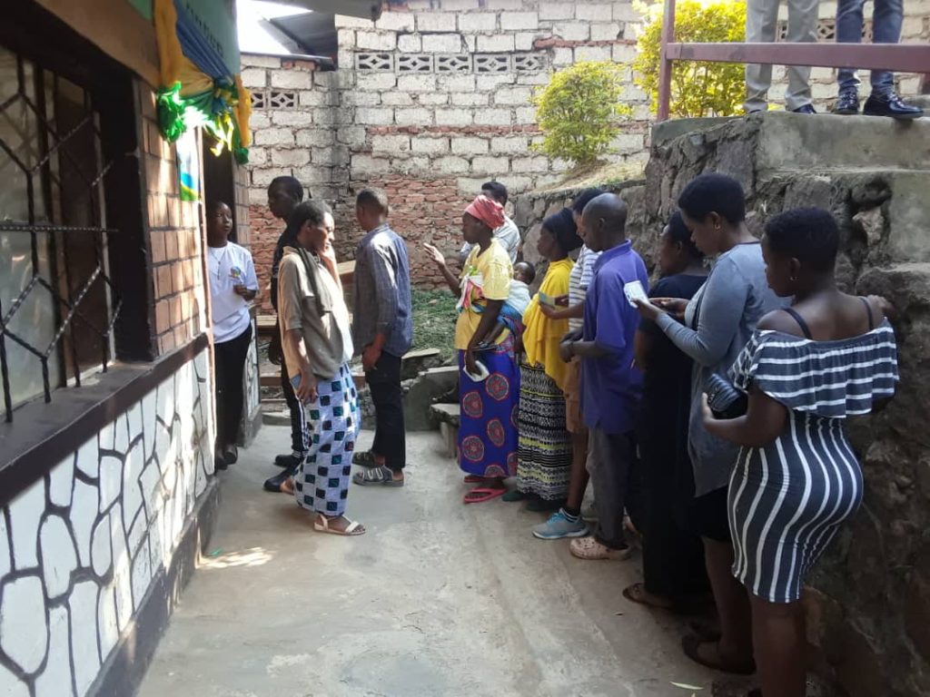 Abanyarwanda ntibatonzwe no gutorera rimwe Perezida n’Abadepite