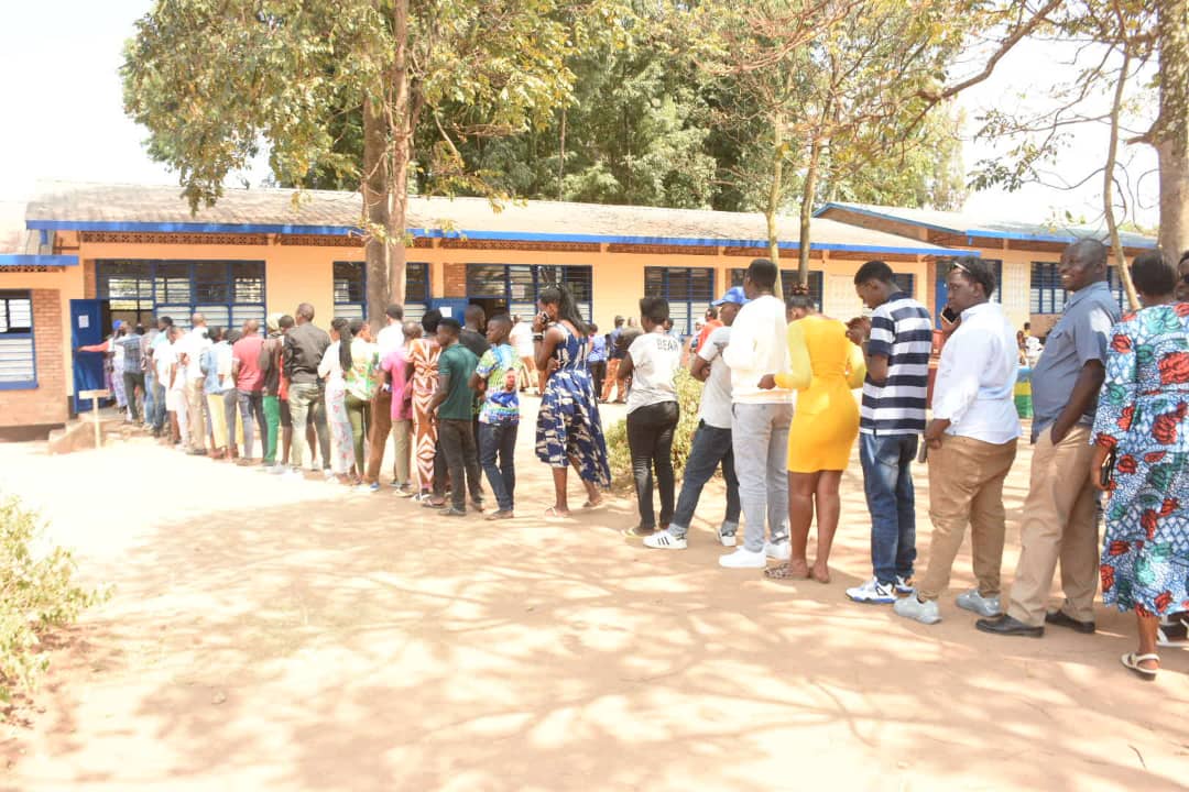 Ruhango: Urubyiruko rwatoye bwa mbere rwashimye ubwisanzure mu gutora
