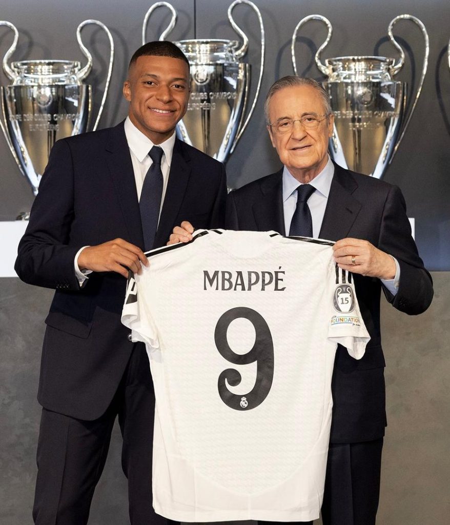 Kylian Mbappé yerekanywe ku mugaragaro nk’umukinnyi mushya wa Real Madrid