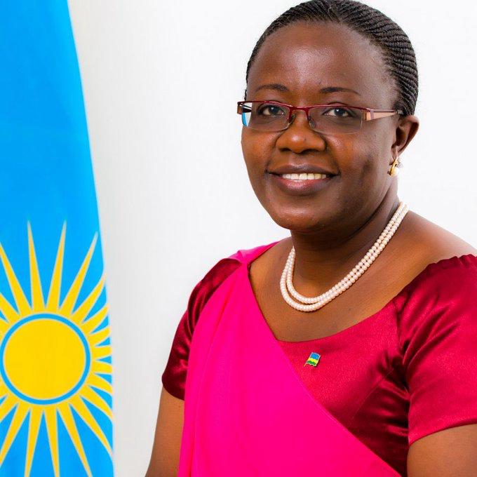Minisitiri Dr Mujawamariya yirukanywe ku mirimo ye