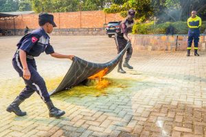 Polisi ikomeje ubukangurambaga bwo gukumira no kurwanya inkongi