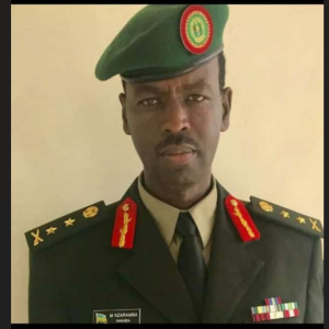 Perezida Kagame yirukanye Gen (Rtd) Nzaramba mu ngabo z’u Rwanda
