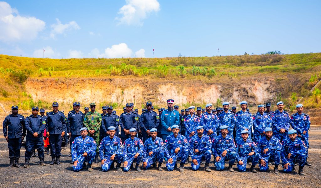 Abapolisi 50 basoje amahugurwa yo kurinda abanyacyubahiro