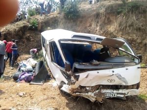Nyamasheke: Coaster yarenze umuhanda ihitana umwe, abandi 27 barakomereka