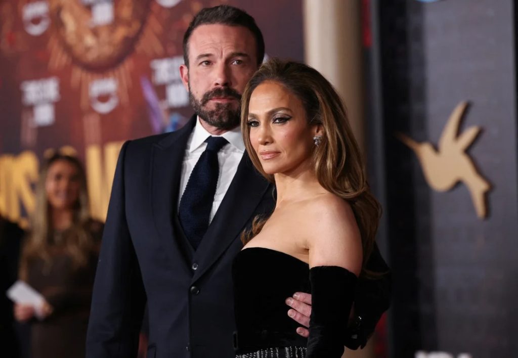 Jennifer Lopez yasabye gatanya yo gutandukana n’umugabo we