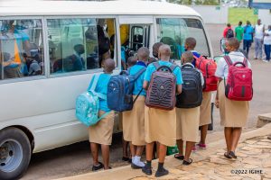 NESA yatangaje uko ingendo z’abanyeshuri bazasubira ku masomo zizakorwa