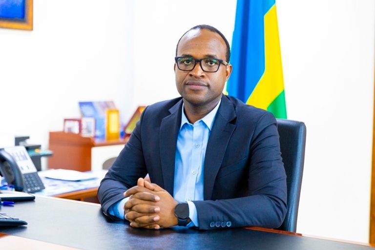 MINEDUC yatanze umucyo ku banyeshuri bahawe kwiga amasomo badashoboye&nbsp;