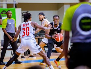 Basketball: APR BBC na Patriots BBC ziragana ku mukino wa nyuma wa Kamarampaka