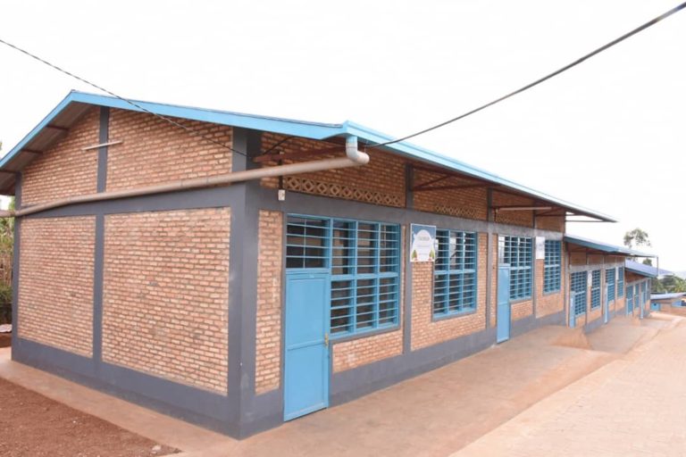Gatsibo: Buzurijwe ibyumba by’amashuri n’ubwiherero byatwaye miliyoni 116 Frw