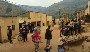 Gicumbi: Yakubise ishoka mu mutwe umugabo bamaranye imyaka 11