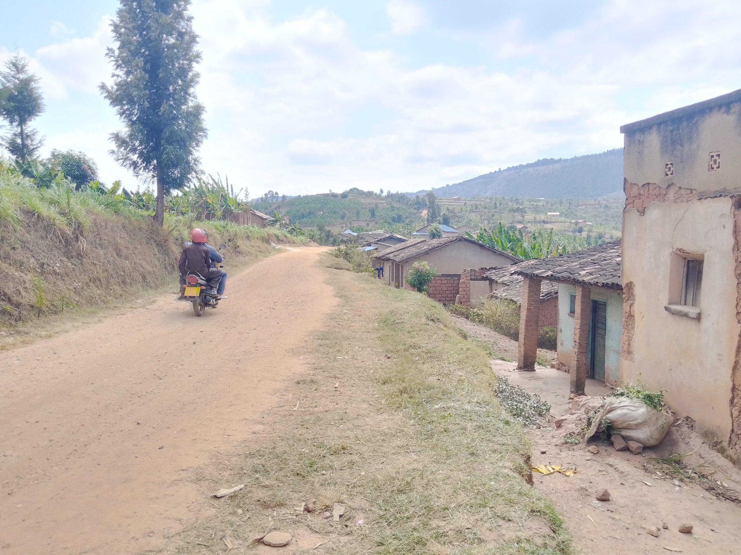 Gisagara: Bakora urugendo rw’amasaha 2 bajya gushaka umuriro