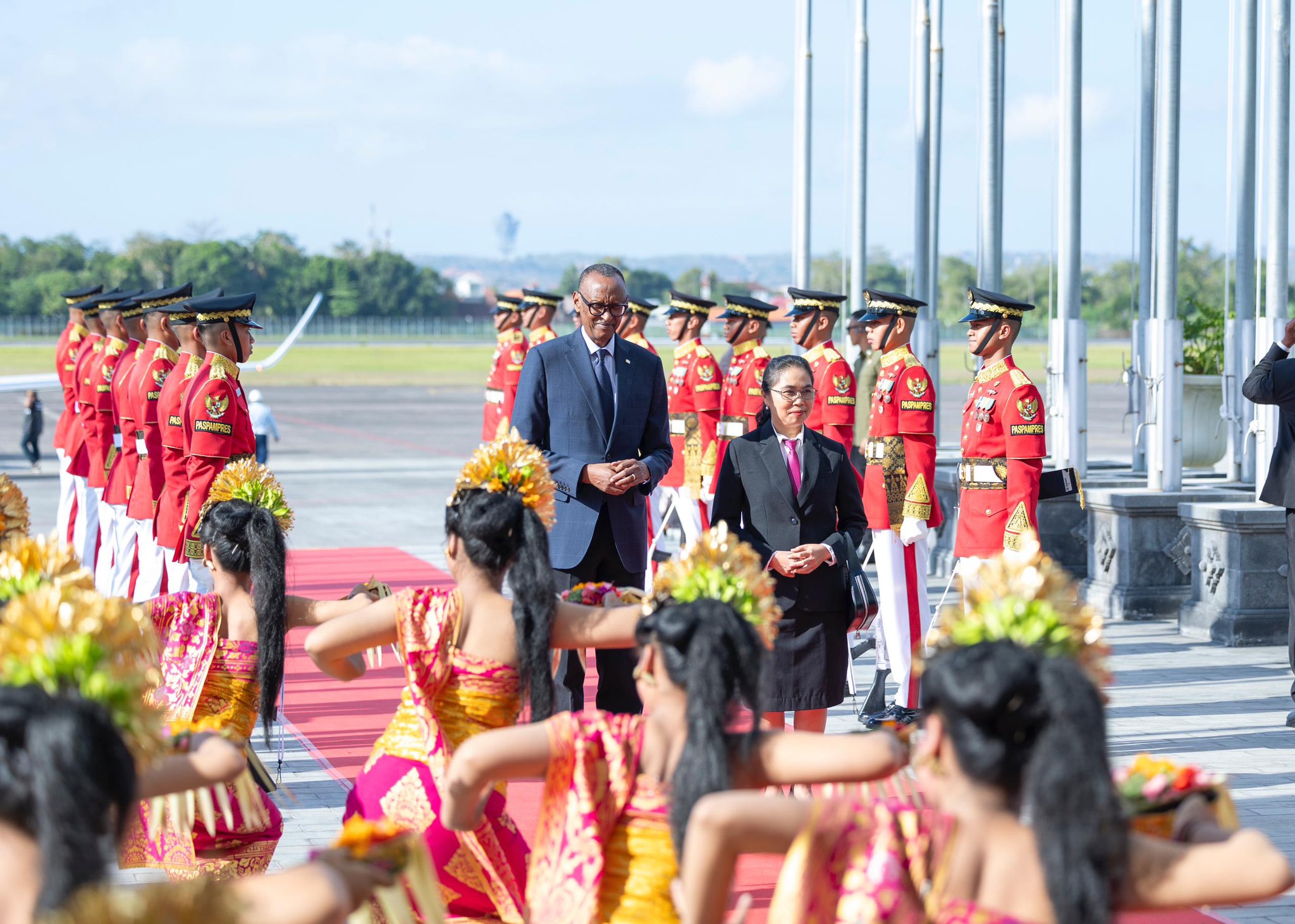 Perezida Kagame yitabiriye Inama ya 2 ihuza Afurika na Indonesia