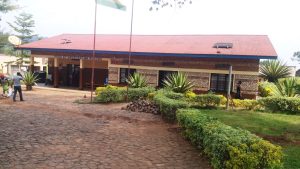 Rusizi: Umugore afungiye gukubita ishoka umugabo bapfa amafaranga yo guhaha