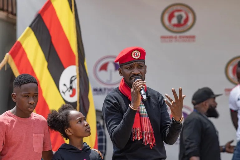 Uganda: Bobi Wine yasezerewe mu bitaro