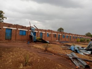 Kirehe: Imvura yasenye ibyumba by’amashuri 11