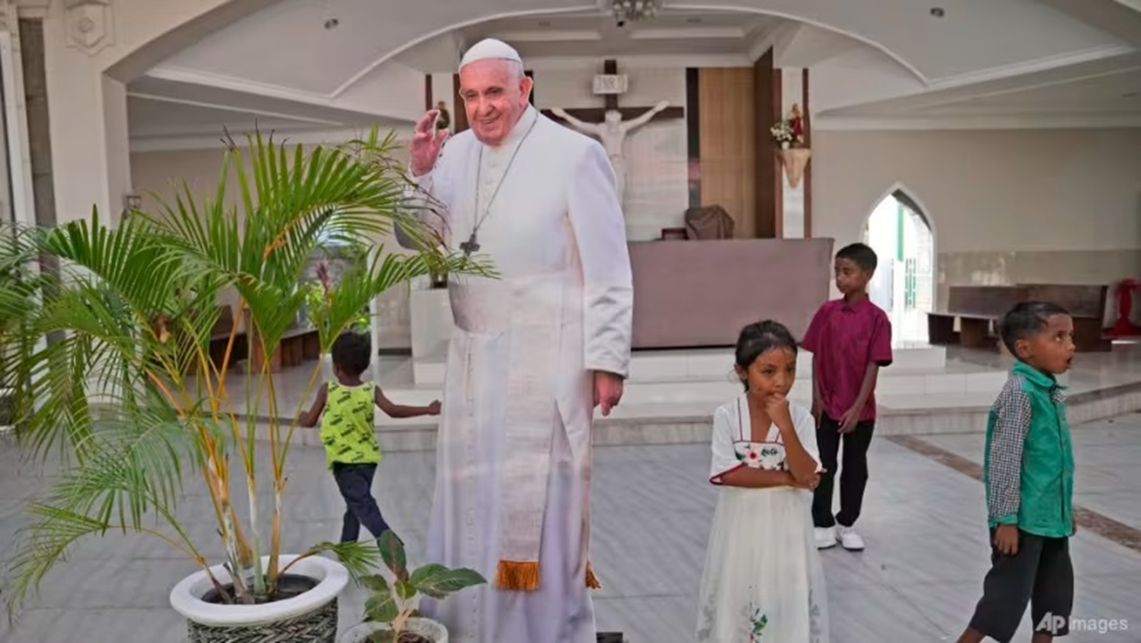 Papa Francis yageze i Timor Leste aho akomereje uruzinduko