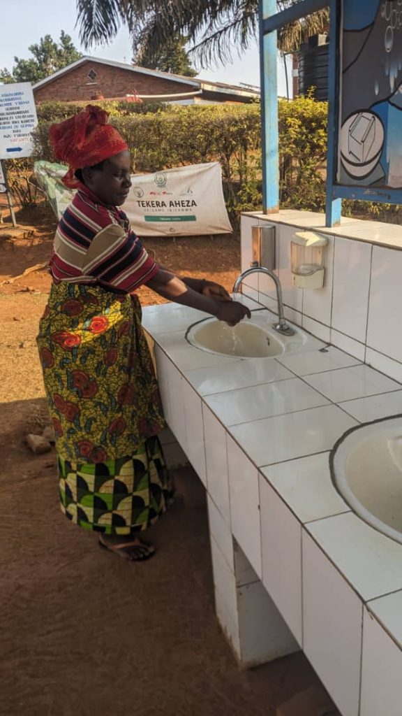 Rusizi: Nyuma y’amezi 4 Ikigo nderabuzima   cya Nkanka kitagira amazi cyayasubijwe